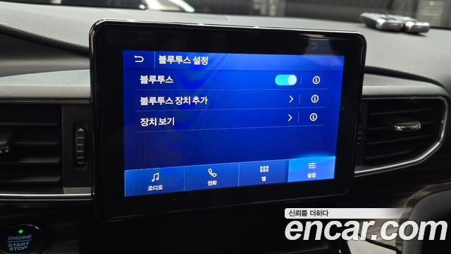Ford Explorer 2021 — photo 35