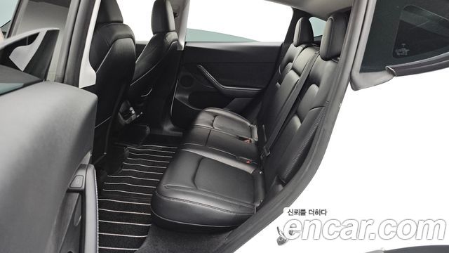 Tesla Model Y 2024 — photo 24
