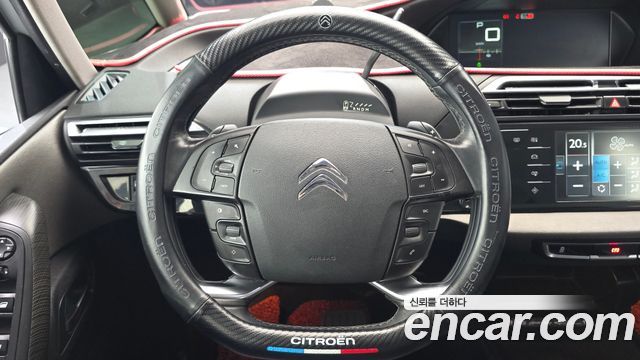 Citroën / DS C4 Picasso 2016 — photo 13