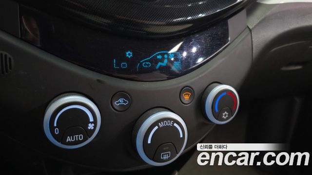 Chevrolet Korea Spark 2012 — photo 22
