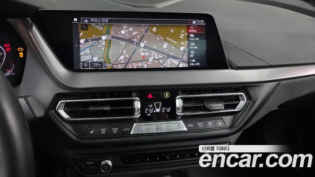BMW 2-Series 2022 — photo 14