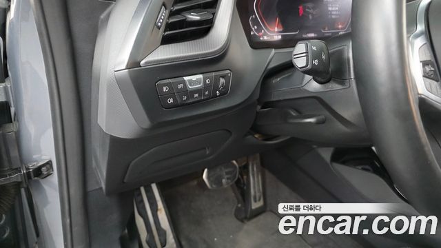 BMW 2-Series 2022 — photo 18