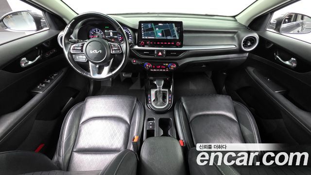 Kia K3 2022 — photo 7