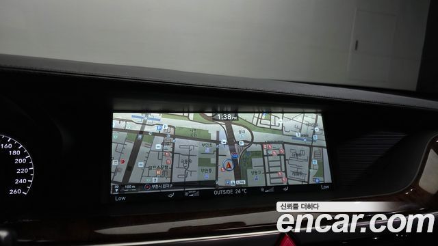 Genesis EQ900 2016 — photo 14