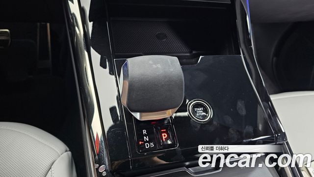 Land Rover Range Rover Sport 2024 — photo 12