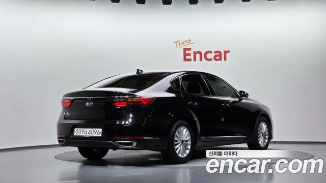 Kia K7 2017 — photo 2