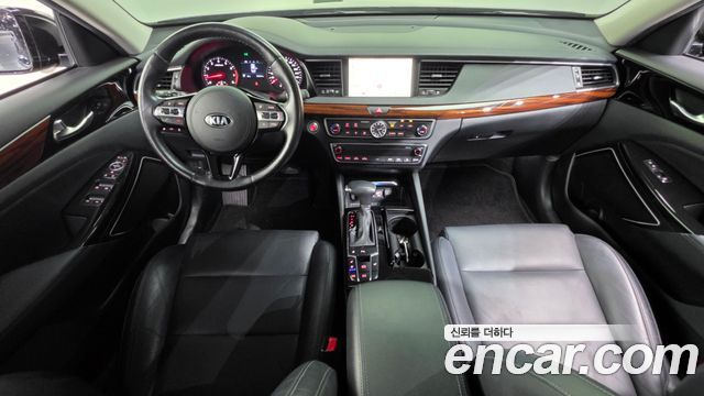 Kia K7 2017 — photo 10