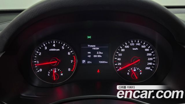 Kia K7 2017 — photo 11