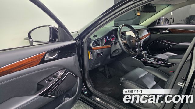Kia K7 2017 — photo 13