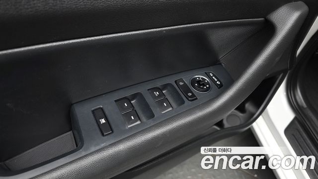 Hyundai Sonata 2017 — photo 24