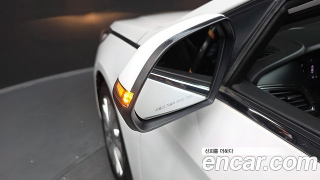Hyundai Sonata 2017 — photo 27