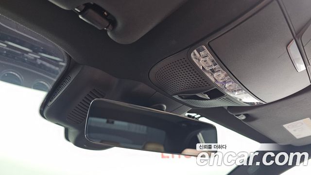 Mercedes-Benz E-Class 2021 — photo 25