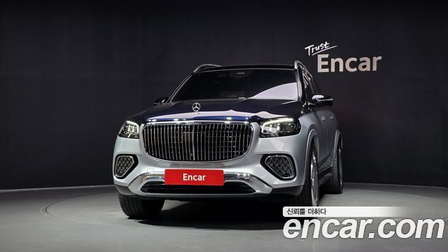Mercedes-Benz GLS-Class 2025 — photo 3
