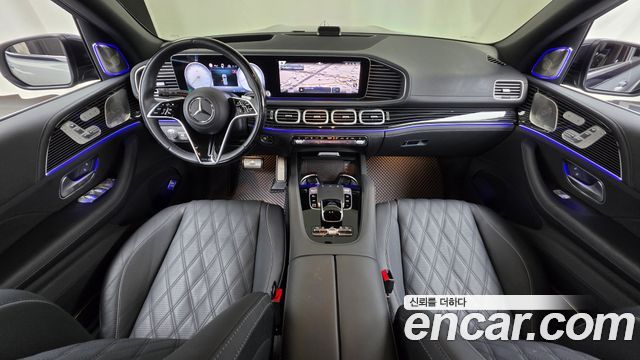 Mercedes-Benz GLS-Class 2025 — photo 7