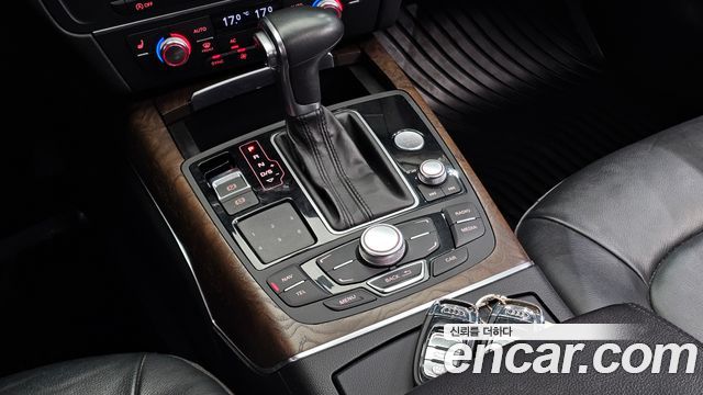 Audi A7 2012 — photo 9