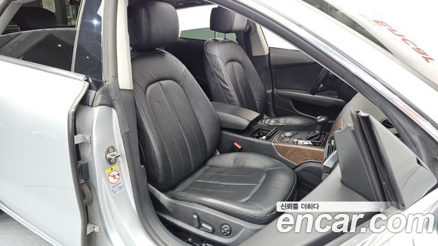 Audi A7 2012 — photo 10