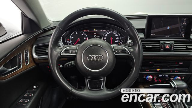 Audi A7 2012 — photo 13