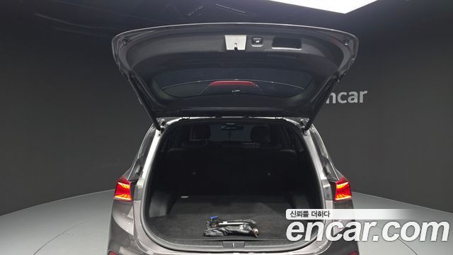 Hyundai Santafe 2019 — photo 20