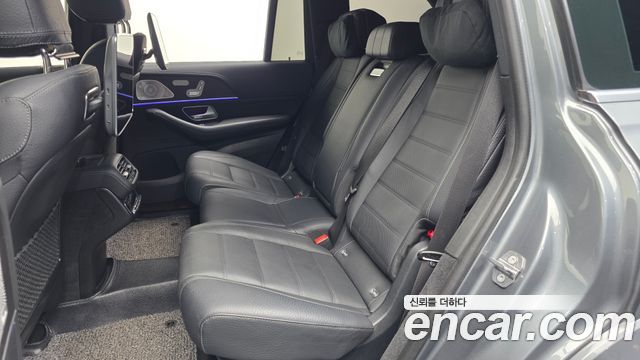 Mercedes-Benz GLS-Class 2021 — photo 16