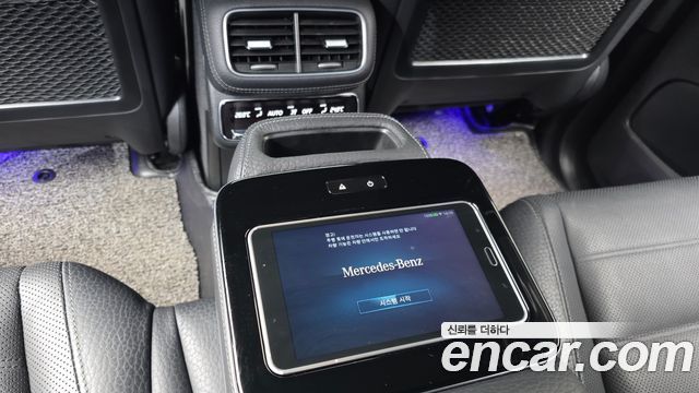 Mercedes-Benz GLS-Class 2021 — photo 32