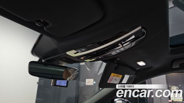 Porsche Cayenne 2020 — photo 23