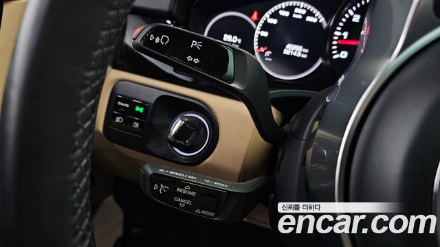 Porsche Cayenne 2020 — photo 36