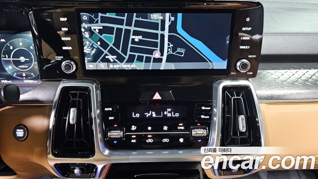 Kia Sorento 2021 — photo 24