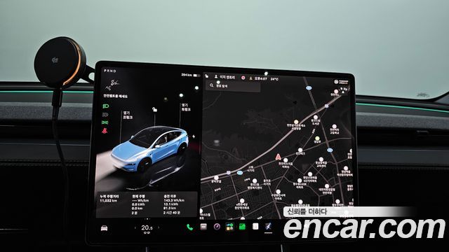 Tesla Model Y 2025 — photo 14