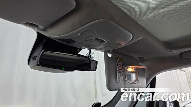 Jeep Renegade 2019 — photo 28
