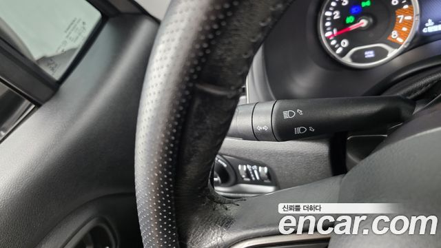 Jeep Renegade 2019 — photo 31