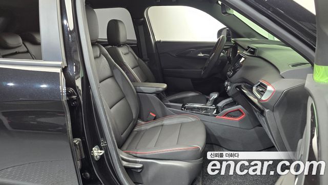 Chevrolet Korea Trailblazer 2023 — photo 16