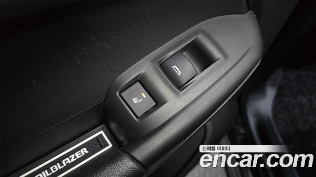 Chevrolet Korea Trailblazer 2023 — photo 36