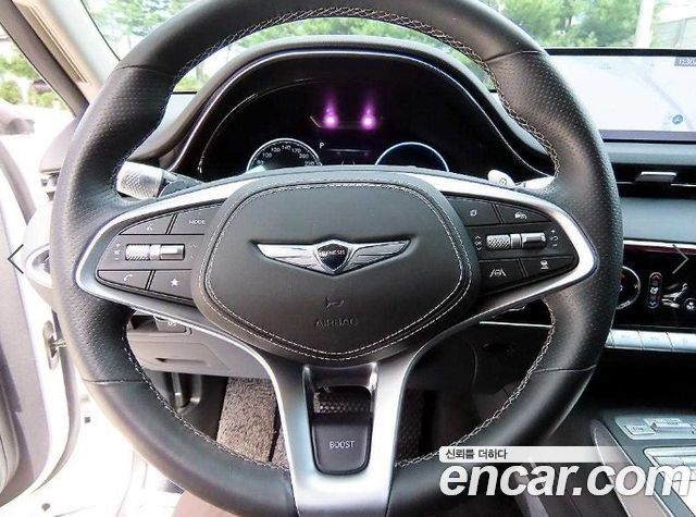 Genesis GV70 2022 — photo 8