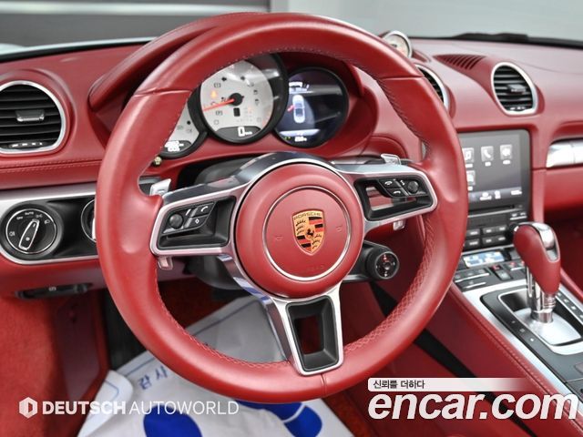 Porsche 718 2019 — photo 13
