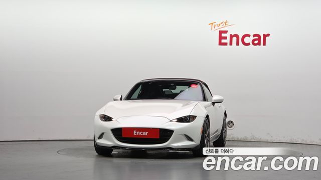Mazda MX-5 Miata 2018 — photo 3