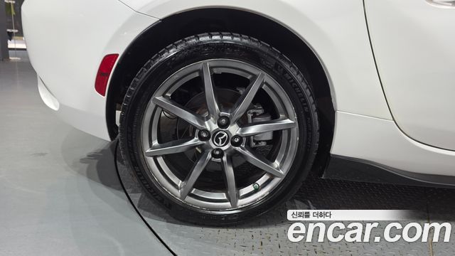 Mazda MX-5 Miata 2018 — photo 5