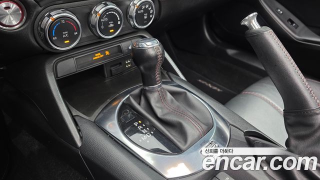 Mazda MX-5 Miata 2018 — photo 12