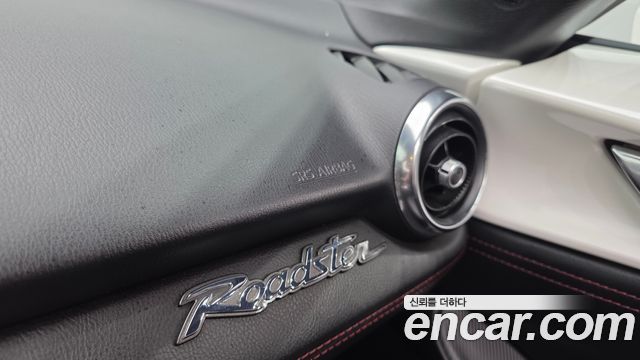 Mazda MX-5 Miata 2018 — photo 29