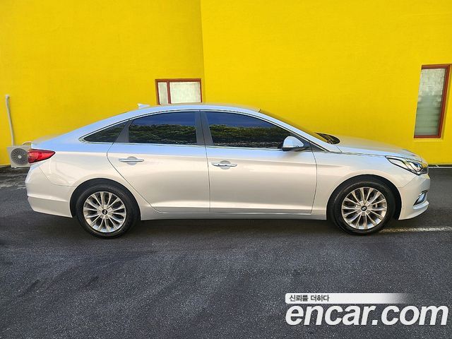 Hyundai Sonata 2015 — photo 3