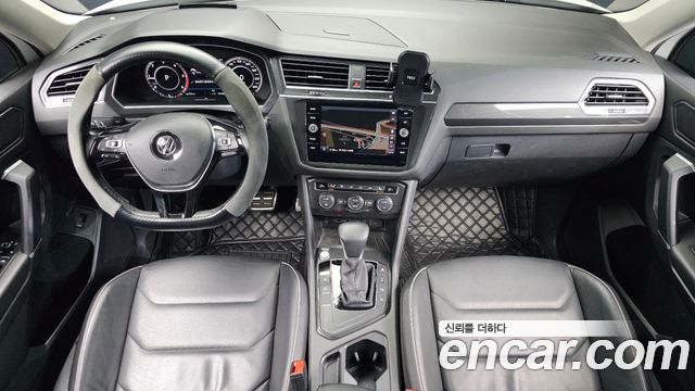 Volkswagen Tiguan 2018 — photo 7