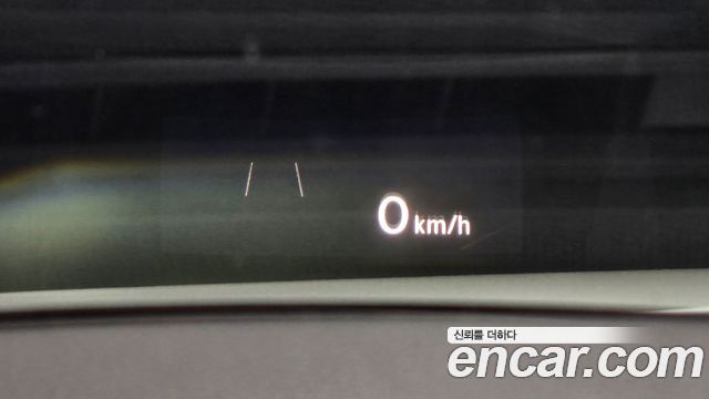 Volkswagen Tiguan 2018 — photo 17