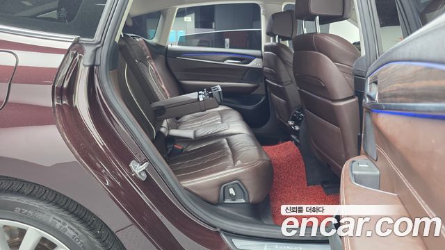 BMW Gran Turismo 2020 — photo 12