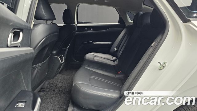 Kia K5 2020 — photo 18