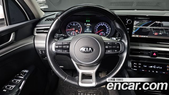 Kia K5 2020 — photo 19