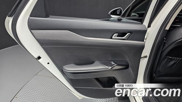 Kia K5 2020 — photo 15