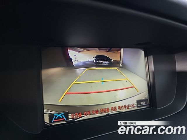 Lexus ES 2018 — photo 14