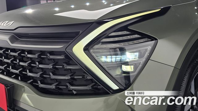 Kia Sportage 2023 — photo 8