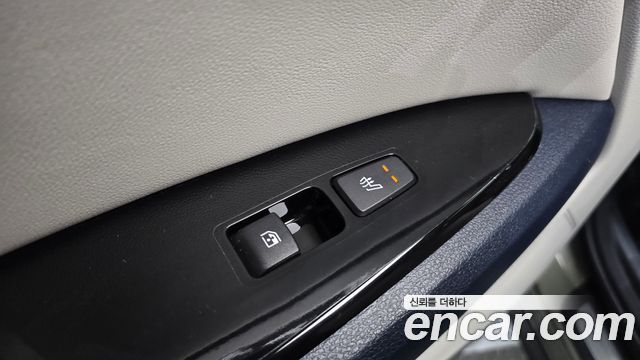 Kia Sportage 2023 — photo 28