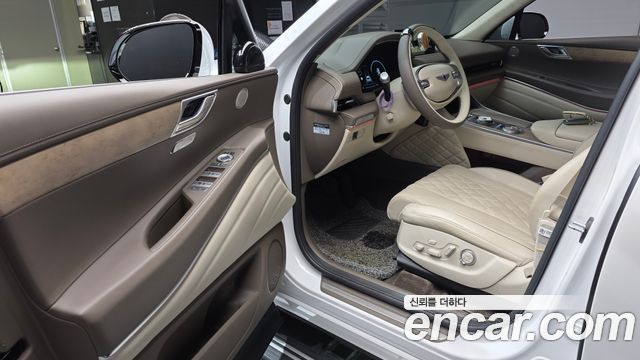 Genesis GV80 2023 — photo 13