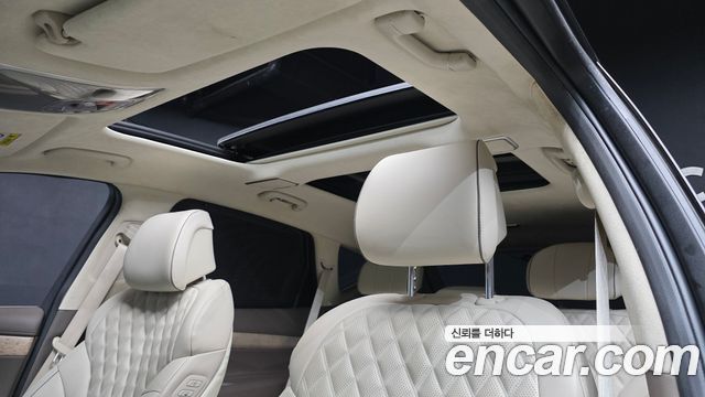 Genesis GV80 2023 — photo 25